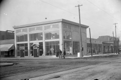 intersection-of-santa-fe-drive-and-8th-mccarty-sherman-ford-agency