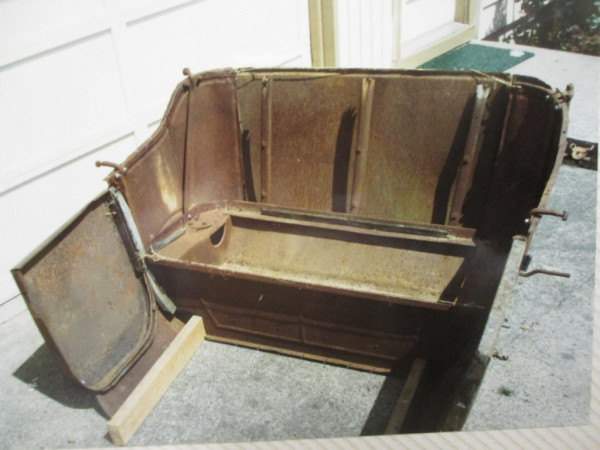 1919 back seat 1 - Copy.jpg