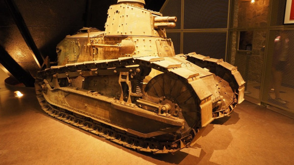 WW1 tank.JPG