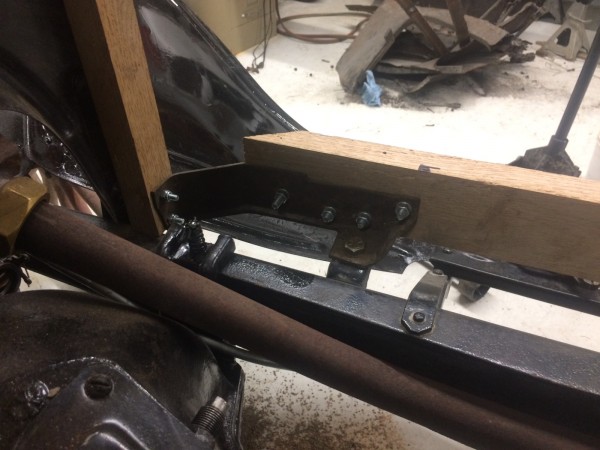 22126264-0293-4FBD-A03C-01FA223BD2E7.jpeg (451.42 KiB) Viewed 2146 times What year were the 5 & 6 bolt brackets used?