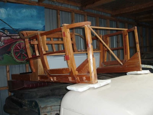 1914 runabout wood 1.jpg