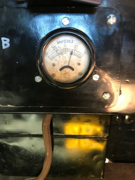 Generator charge running.jpg
