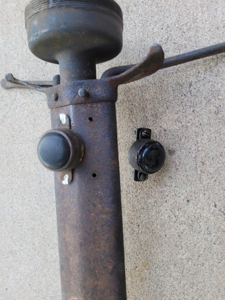 1915 horn 001.jpg