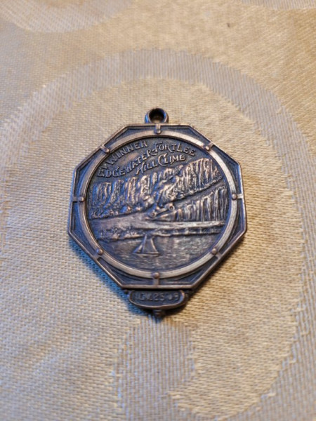1909 Hill Climb Medal 001.jpg