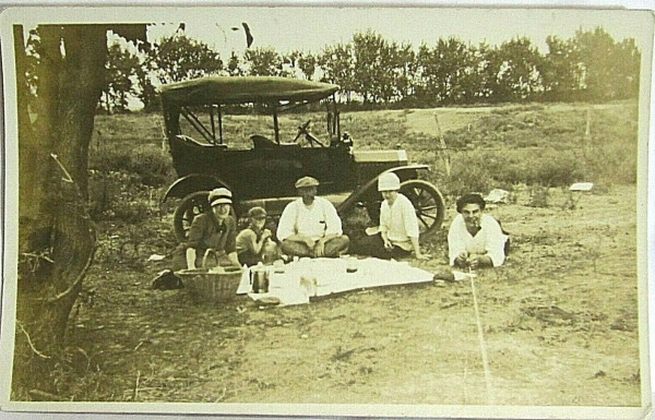 picnic.jpg