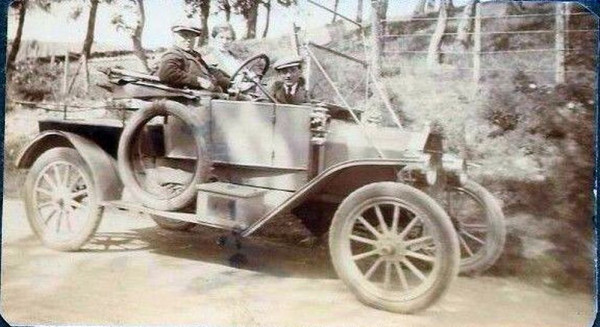 1912Ttorpedopickup.jpg