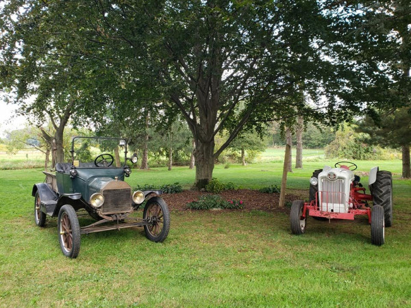 Back home and getting acquainted with the other Ford on the property.. I think they will get along just swell.