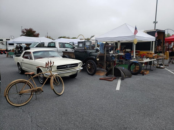 Our swap meet spaces on Tuesday with my T tucked in between the tent and my brother's '65 Mustang