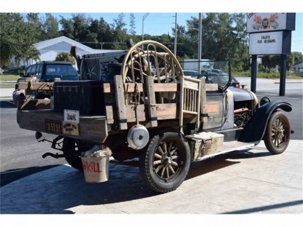 1763443-1924-z-movie-car-beverly-hillbillies-std-c.jpg