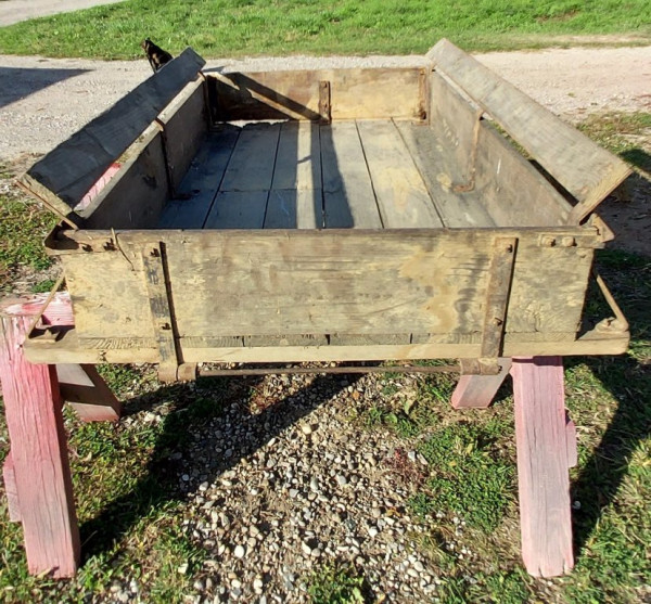 bed2.jpg
