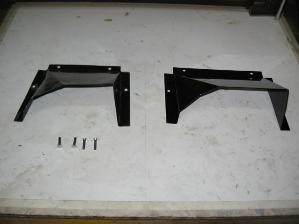 1925_vs_improved_car_draft_deflector.JPG