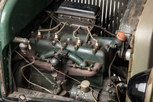 1927_Model_T_Engine_HVA_Preston_Rose.jpg