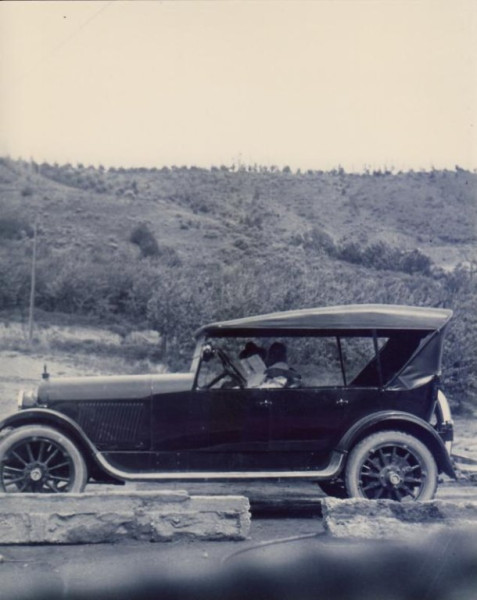 1919ish Lexington.jpg