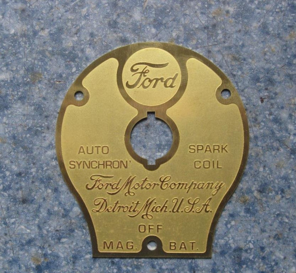 Switch Plate 003.JPG