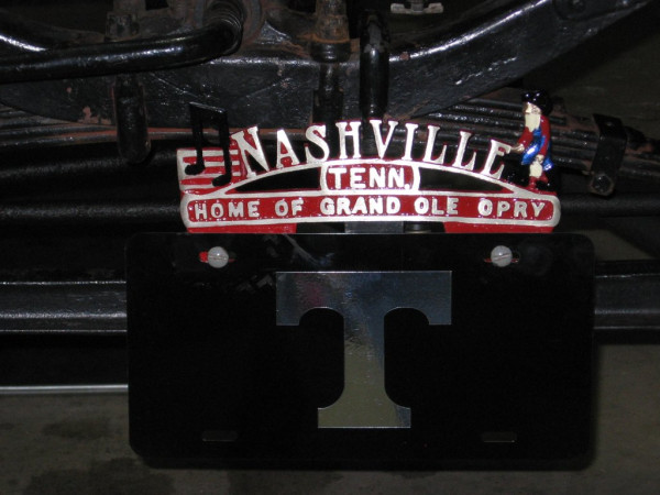 Nashville License Plate Topper.JPG