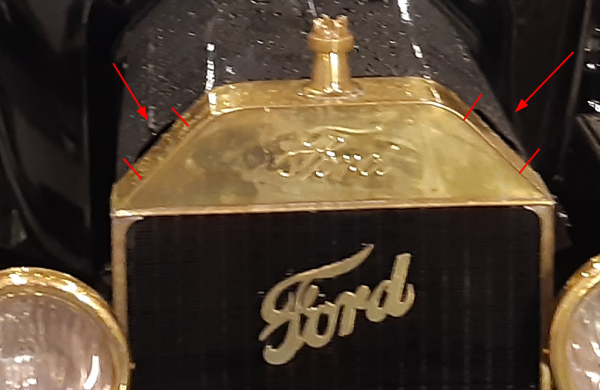 Here the engine hood stands off
