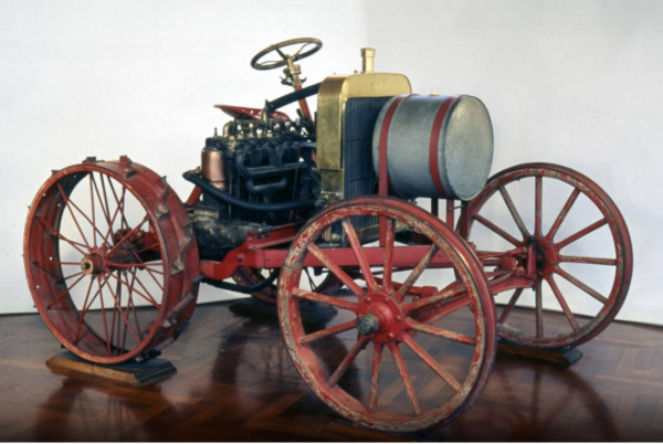 Screenshot 2021-12-29 at 20-16-07 Ford Experimental Lightweight Tractor, circa 1907 - The Henry Ford.png
