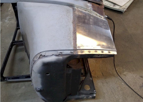Front left cowl