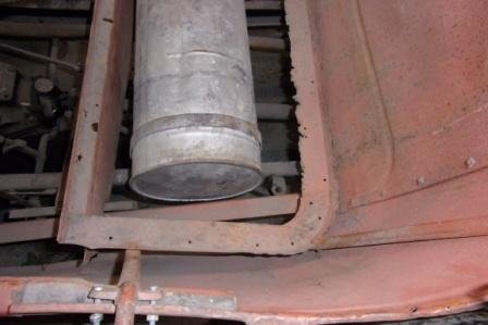 BT gas tank.JPG