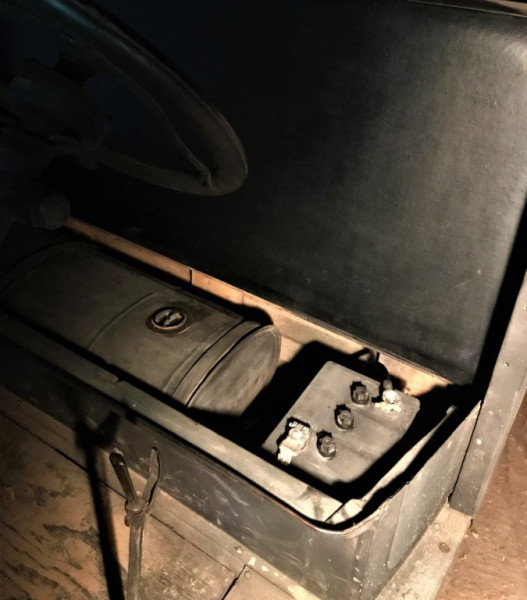 TT Battery.jpg