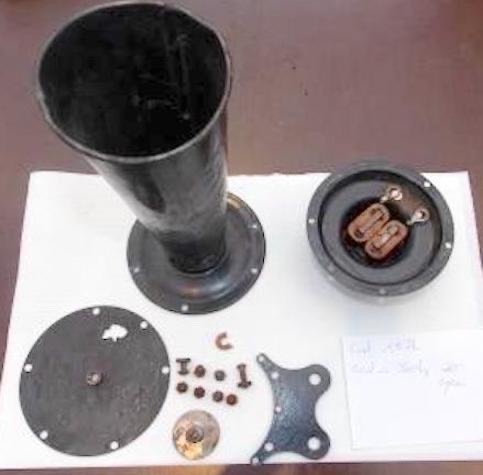 Mag horn apart.jpg