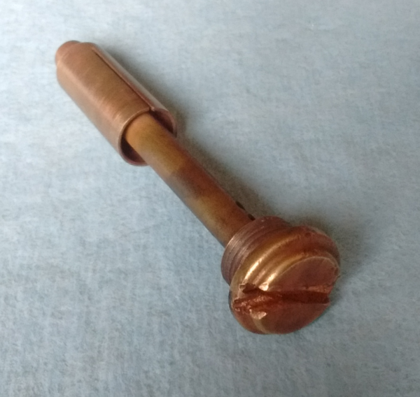 Fuel strainer with mangled head.png