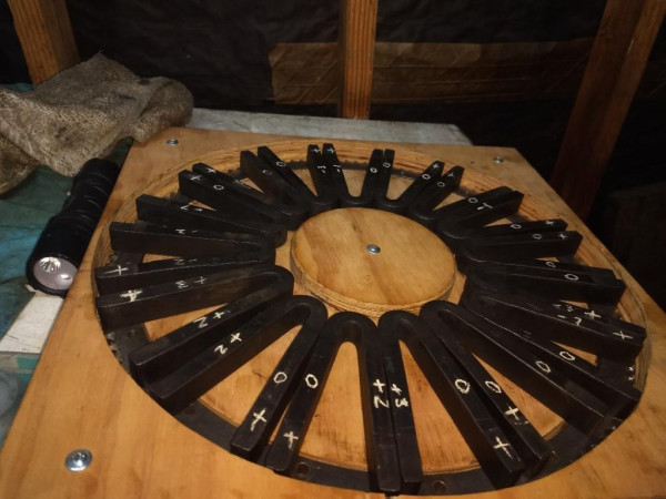 Magnets marked in fixture. Note old ring gear for magnetism keeper.