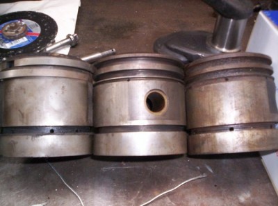 cast piston+rings 005.JPG