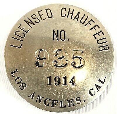 1914 Los Angeles California Chauffeur Badge.jpg