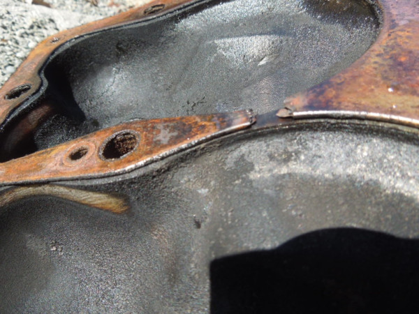 Z head failed gasket beteen cyl. .jpg