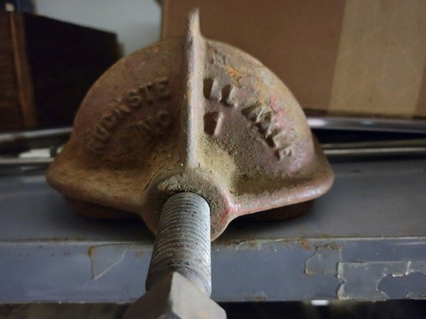 Ruckstell axle no.1.JPG