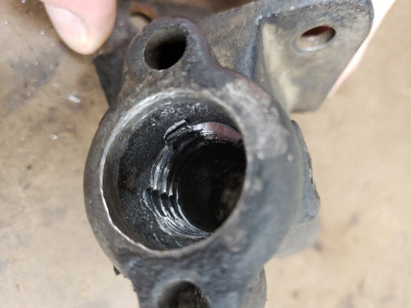 steer bracket4.jpg