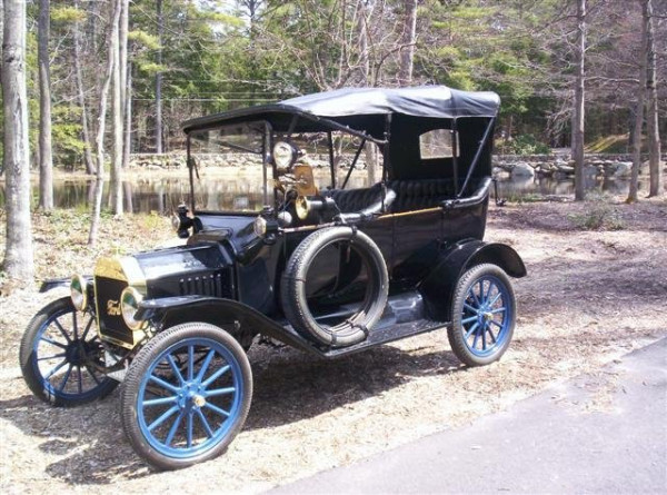 1915.jpg