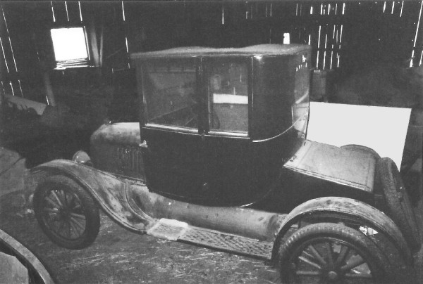 '22 Model T Ford Coupe before restoration 12.jpg
