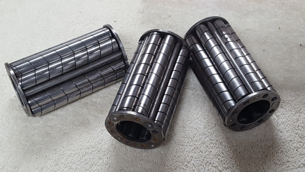 hyatt roller axle bearings .002.jpg