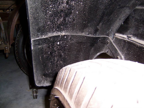 Rear fender brace to frame rail.jpg