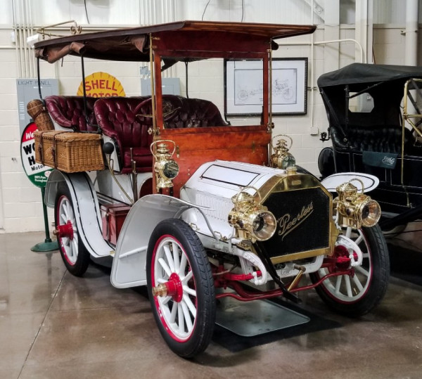 1904 Peerless Type 8.jpg