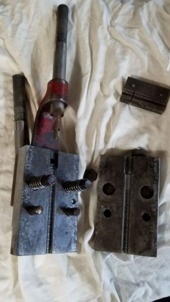 Tool 2 c.jpg
