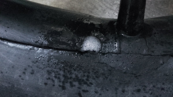 Tube_leak.jpg
