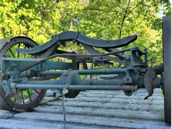 tractor 5.jpg