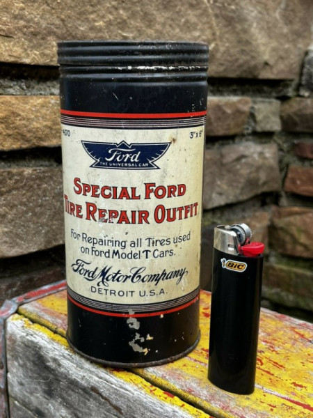 ModelT_1914_Tire Repair Outfit from Ford_eBay $550 May 2022 05.jpg