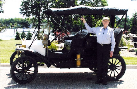 Ev & 1910#2 copy 2.jpg
