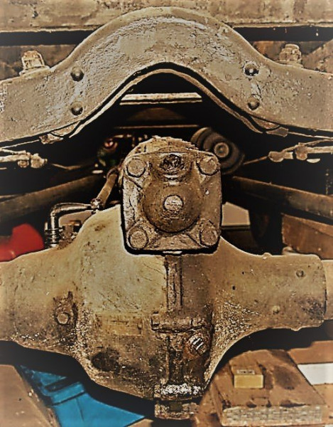 Rear Axle Views Oct 08 (7) (Large).JPG