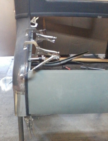 Jed (seven visible clamps)