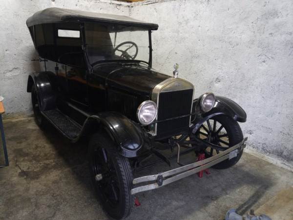 Ford Model T.jpg