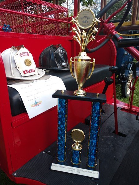 Simms SDR trophy.jpg