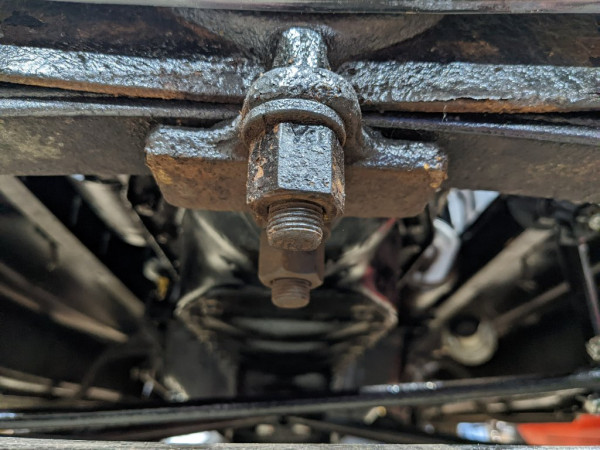 engine spring mount.jpg
