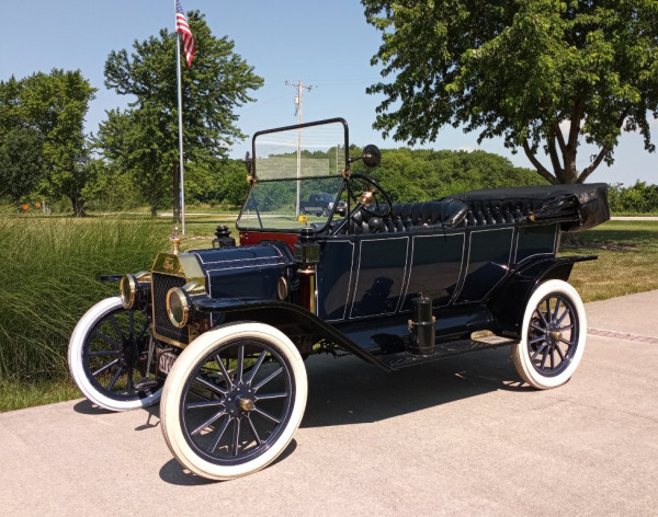 A very correct 1913 Touring