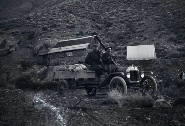 Livingston radiator on mining ford .png