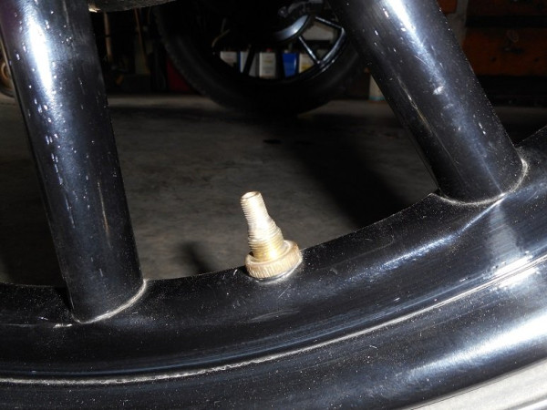 Felloe & Valve Stem.JPG